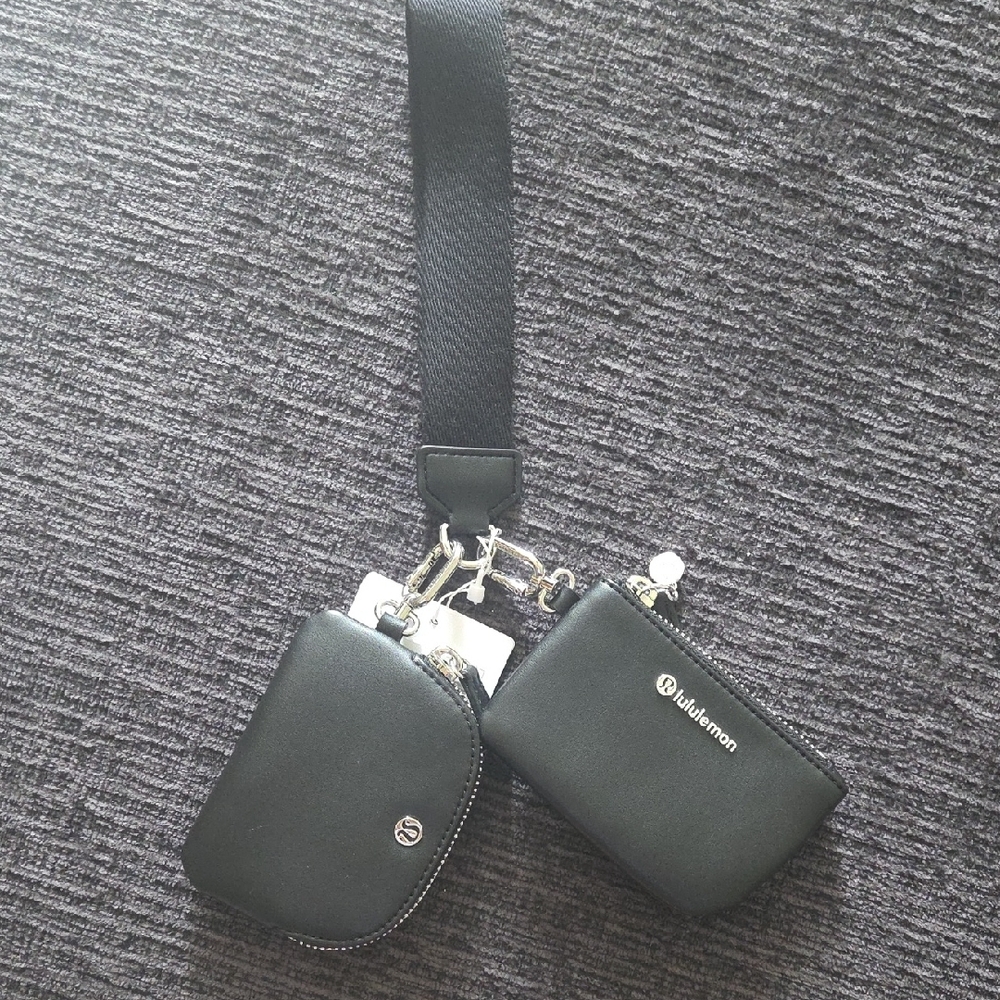 Lululemon Dual Pouch Wristlet
